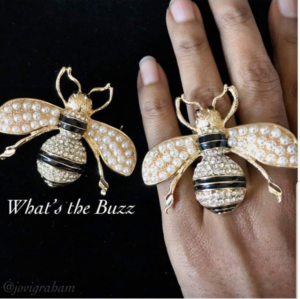🐝 Oversized Pearl Bumblebee Ring